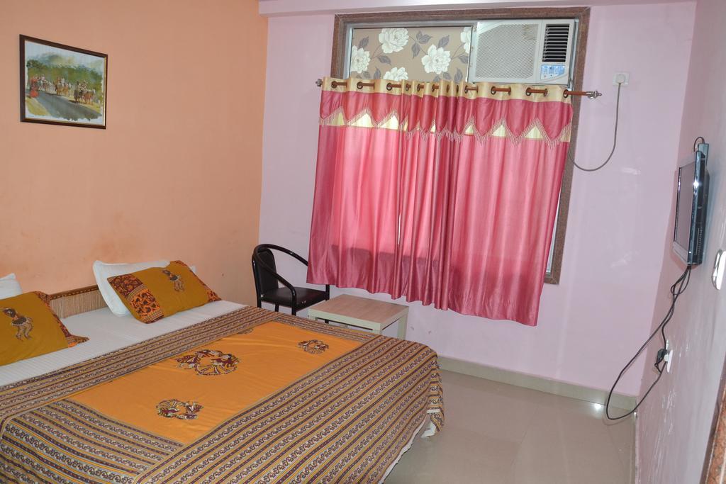 Anandam Palace Pushkar Room photo
