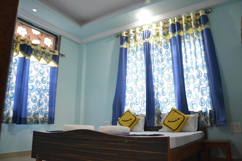 Anandam Palace Pushkar Room photo