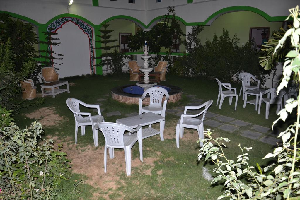 Anandam Palace Pushkar Exterior photo